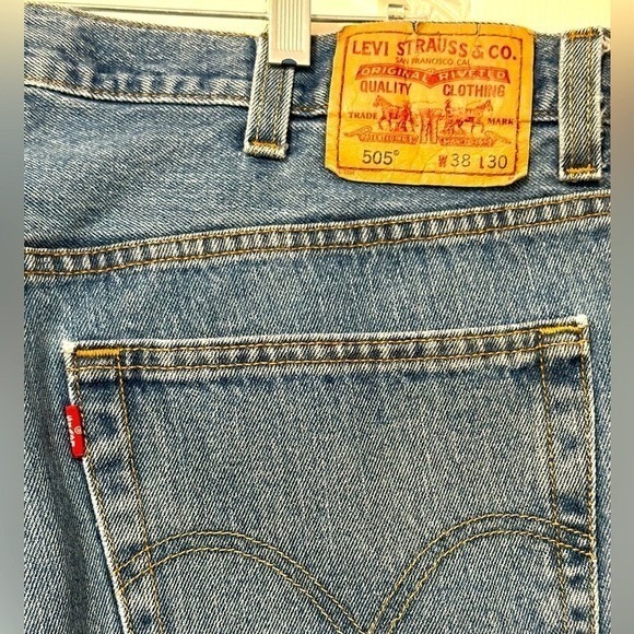 Levi's 505's, Relaxed Fit, Men's Blue Jeans,‎ 38 X 30 - Picture 2 of 8